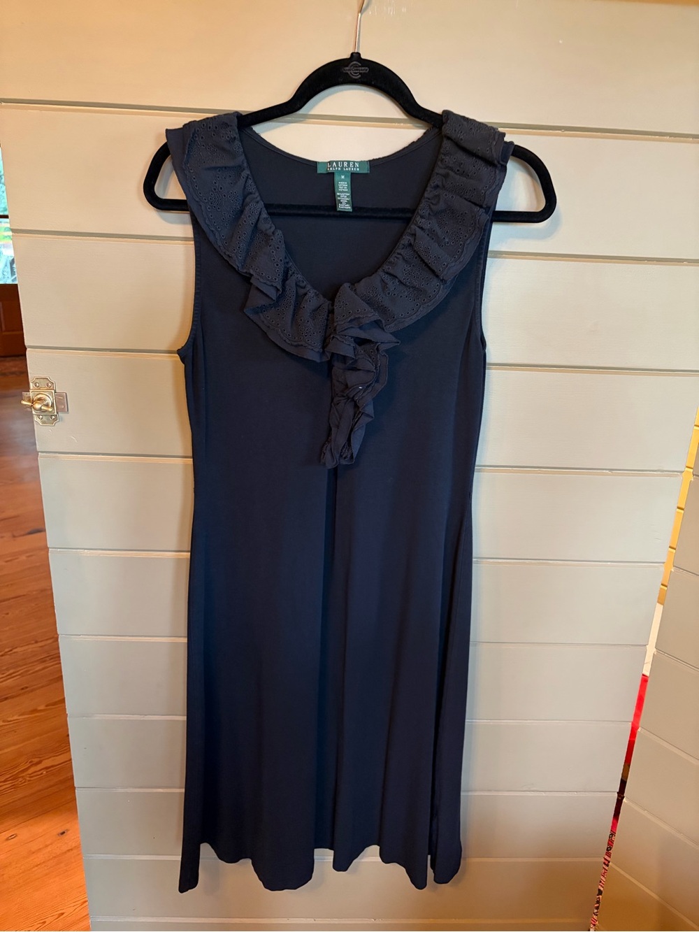 Lauren Ralph Lauren Black Sleeveless Ruffled V-Neck Dress